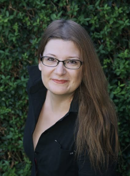 Jennifer B. Wind, Bestsellerautorin & Schreibcoach
